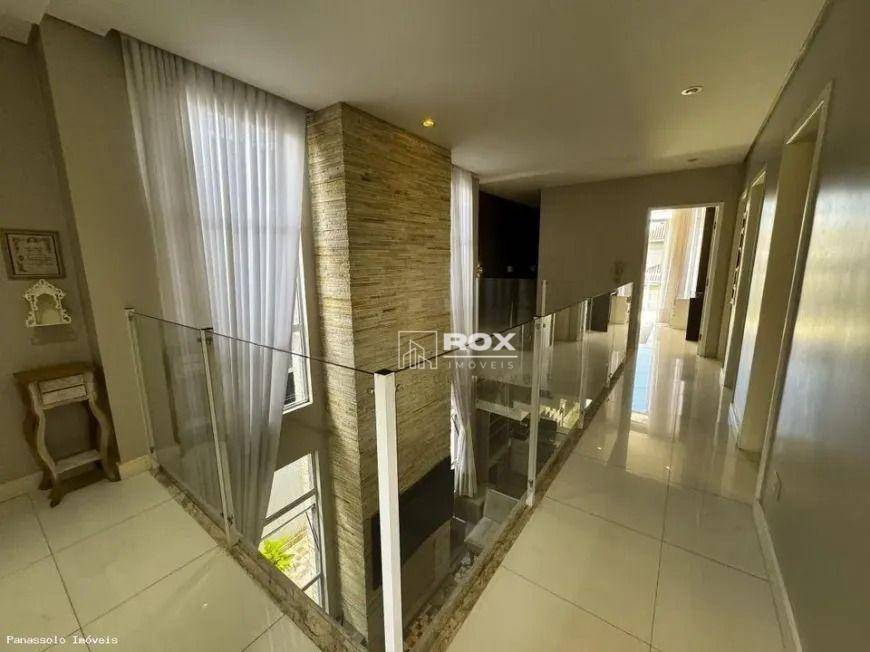 Casa de Condomínio à venda com 4 quartos, 261m² - Foto 17