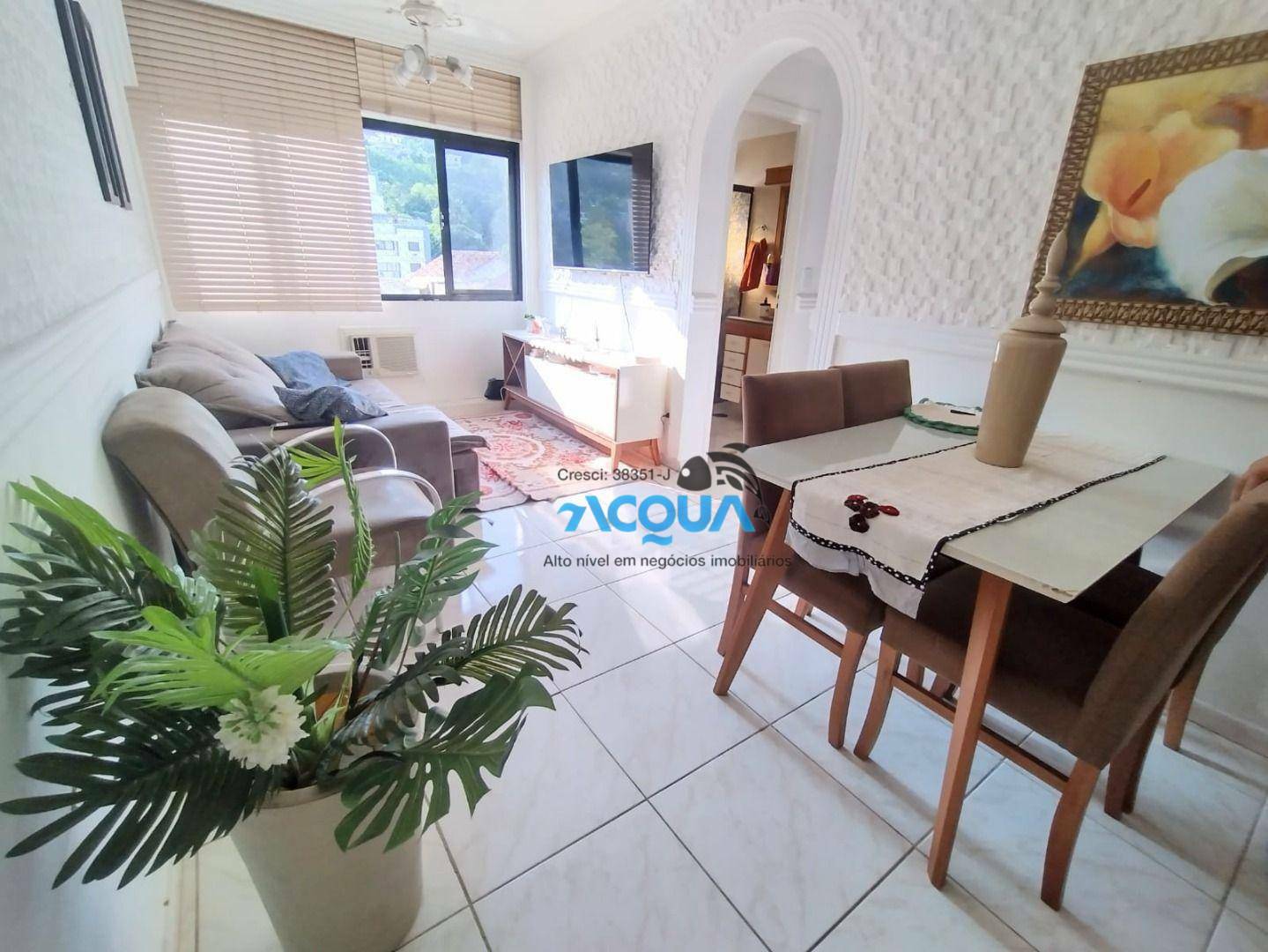 Apartamento à venda com 2 quartos, 70m² - Foto 1