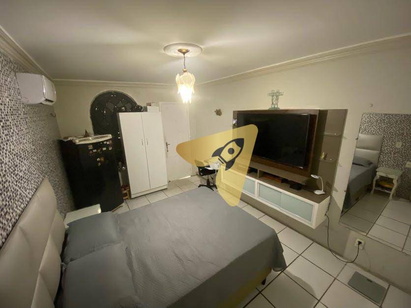 Casa de Condomínio à venda com 4 quartos, 300m² - Foto 24