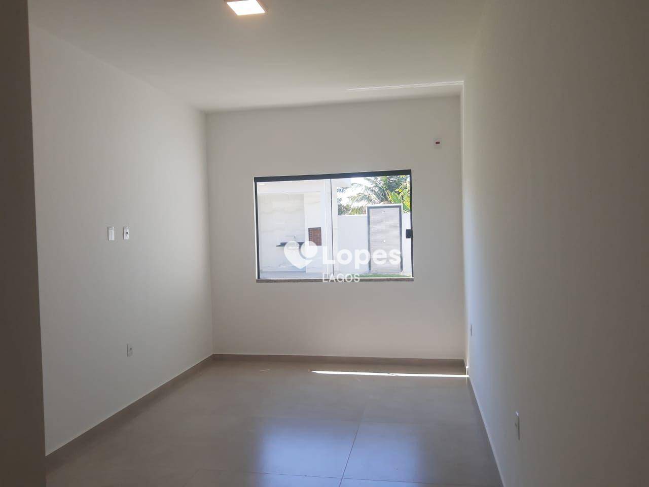 Casa à venda com 3 quartos, 106m² - Foto 11