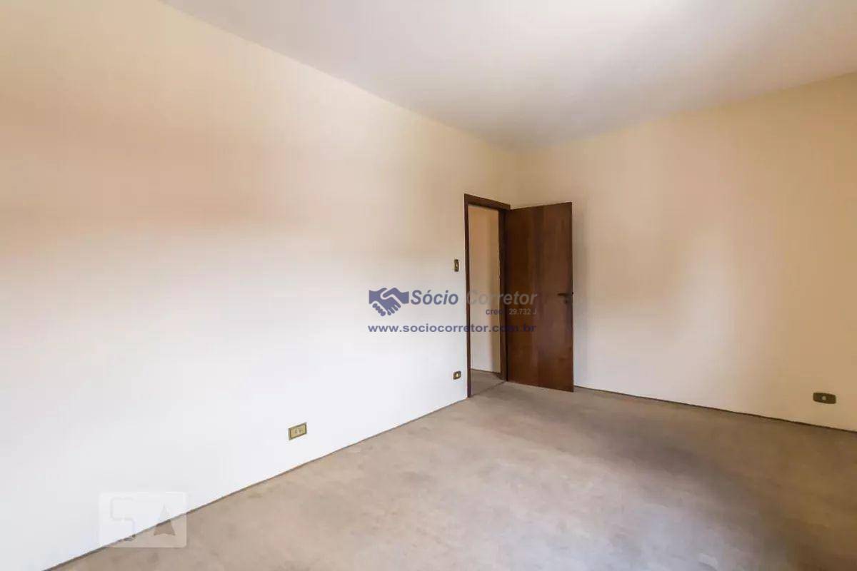 Sobrado à venda com 3 quartos, 210m² - Foto 30