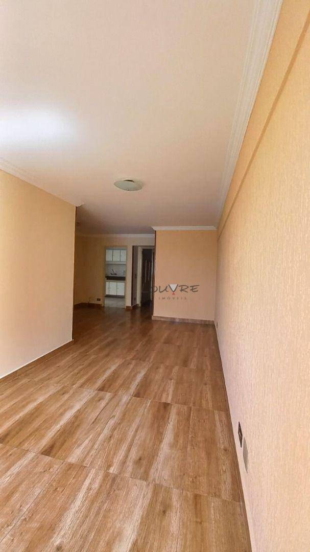 Apartamento para alugar com 2 quartos, 80m² - Foto 4