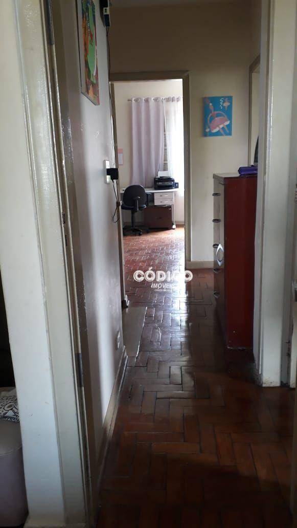 Sobrado à venda com 3 quartos, 200m² - Foto 11