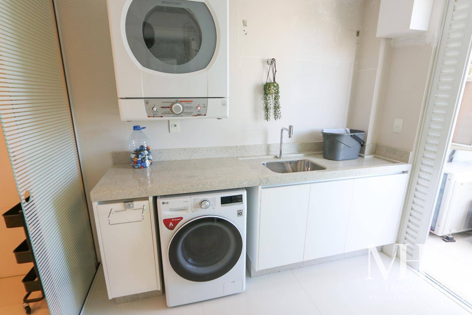 Apartamento à venda com 3 quartos, 164m² - Foto 11