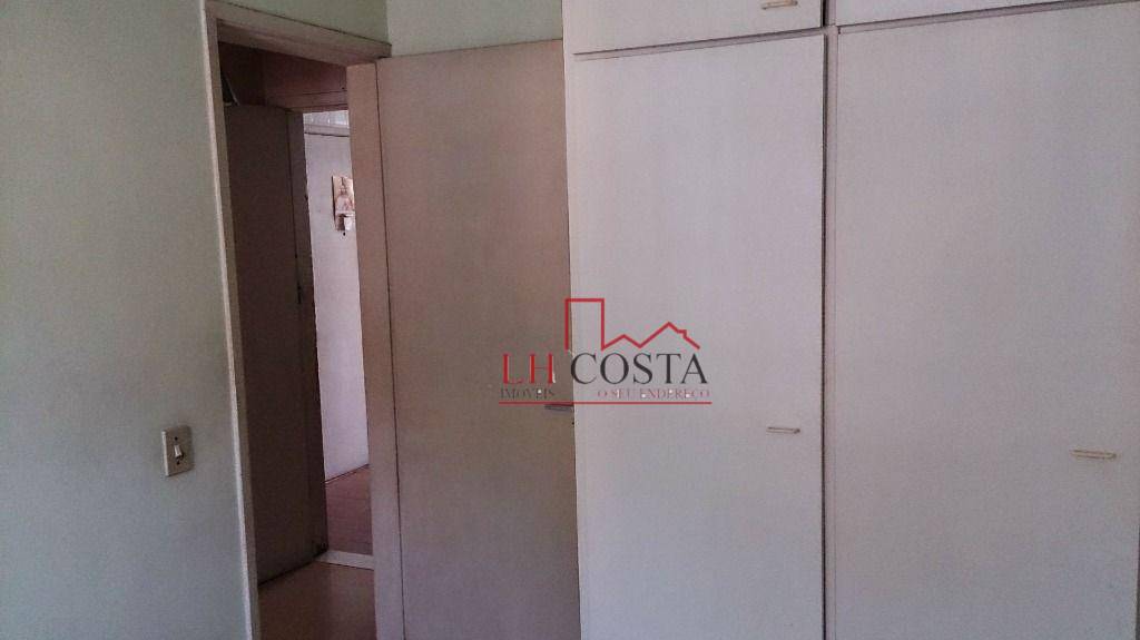 Apartamento à venda com 2 quartos, 60m² - Foto 4