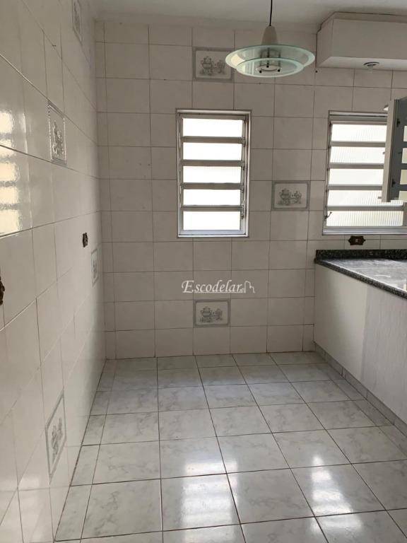 Sobrado à venda com 4 quartos, 150m² - Foto 4