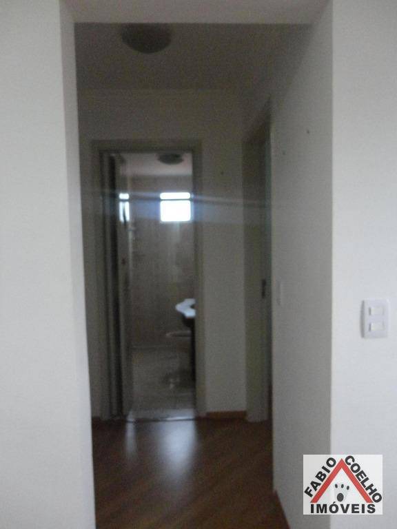 Apartamento à venda com 2 quartos, 57m² - Foto 15