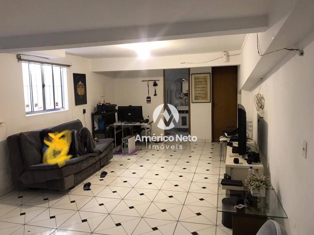 Casa à venda com 2 quartos, 150m² - Foto 3