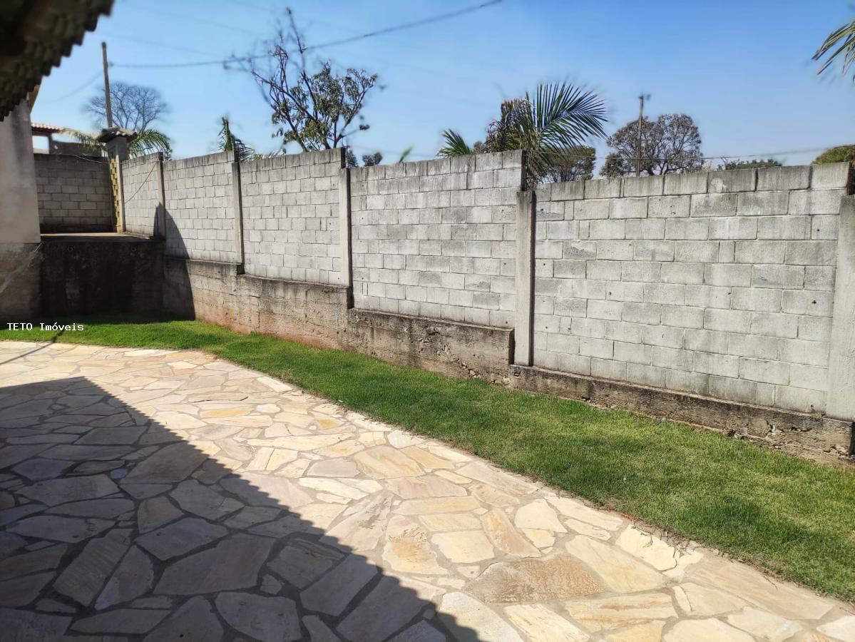 Fazenda à venda com 3 quartos, 1500m² - Foto 32