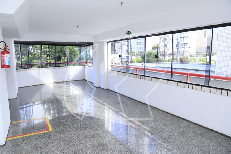 Apartamento à venda com 3 quartos, 174m² - Foto 1