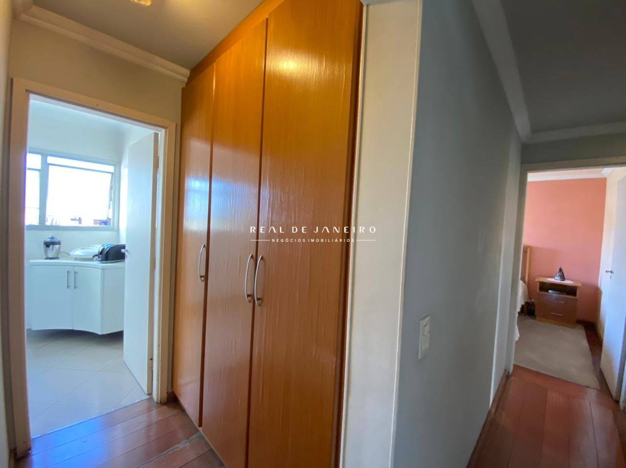 Apartamento à venda com 4 quartos, 179m² - Foto 15