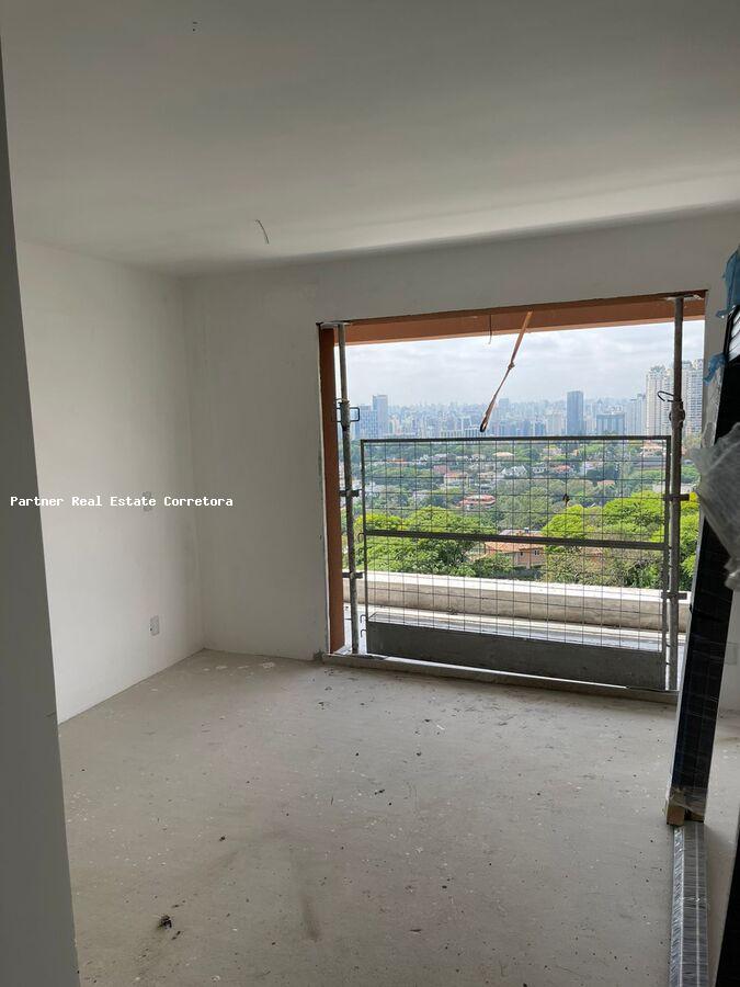 Apartamento à venda com 4 quartos, 230m² - Foto 31