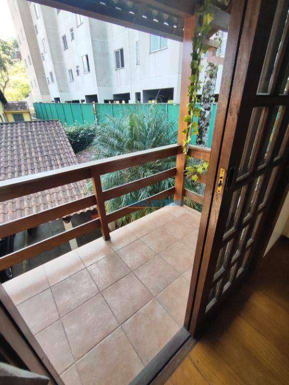 Casa de Condomínio à venda com 3 quartos, 110m² - Foto 14