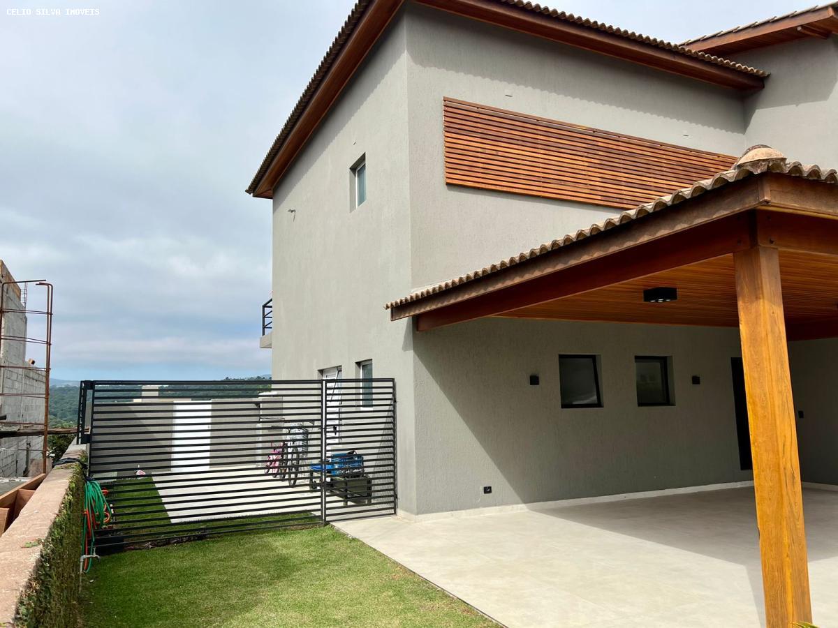 Casa à venda com 4 quartos, 600m² - Foto 29