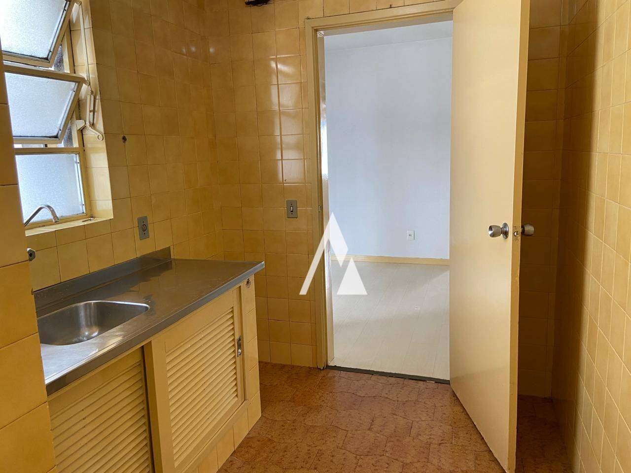 Apartamento à venda com 2 quartos, 55m² - Foto 13