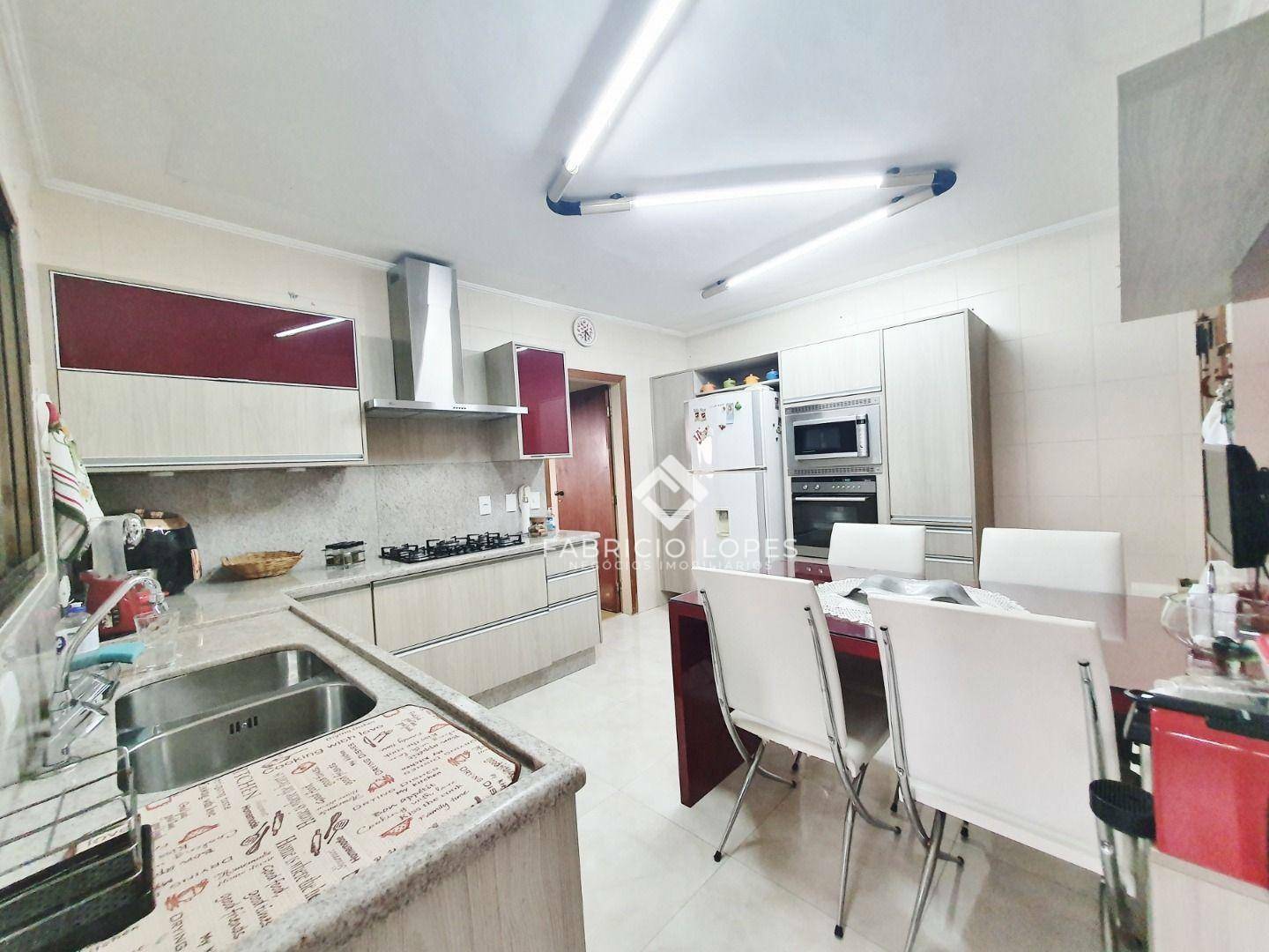 Apartamento à venda com 4 quartos, 168m² - Foto 8