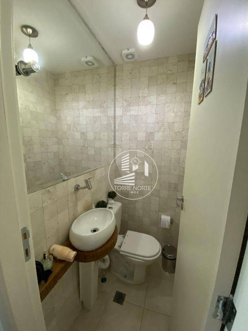 Apartamento à venda com 2 quartos, 64m² - Foto 24