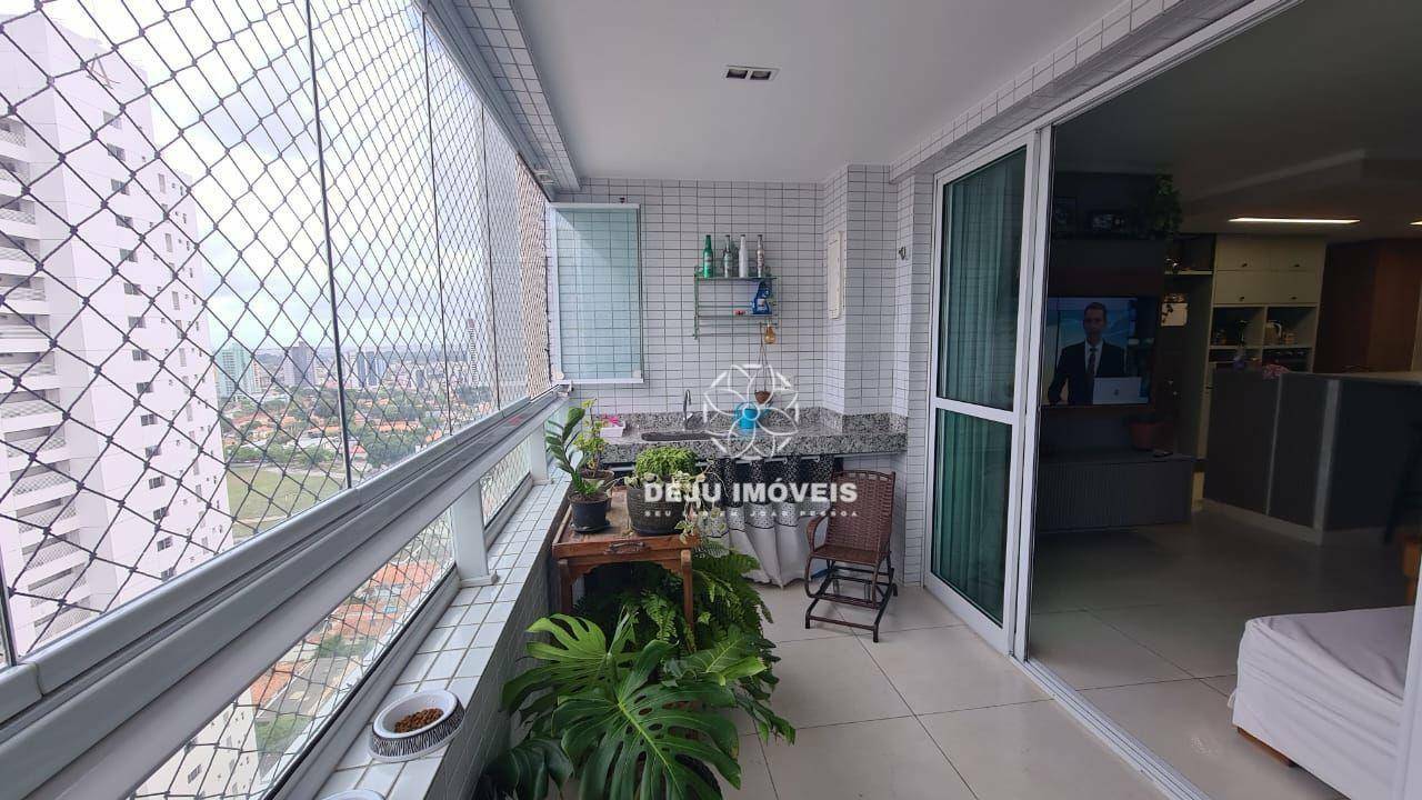 Apartamento à venda com 3 quartos, 121m² - Foto 3