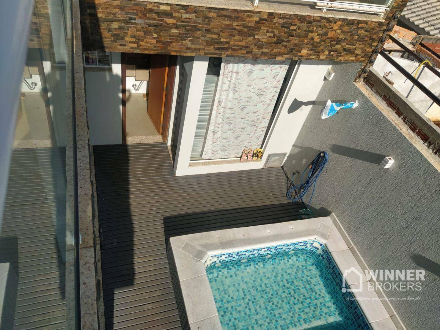 Sobrado à venda com 2 quartos, 270m² - Foto 14