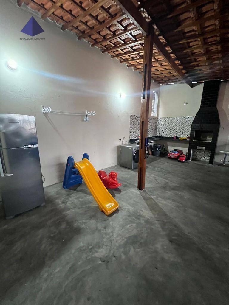 Sobrado à venda com 3 quartos, 330m² - Foto 13