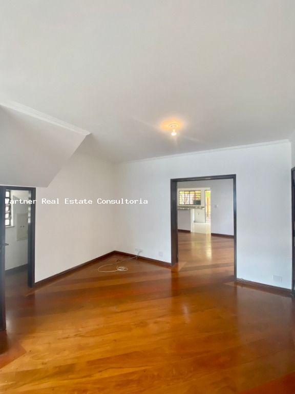 Casa à venda com 3 quartos, 300m² - Foto 7