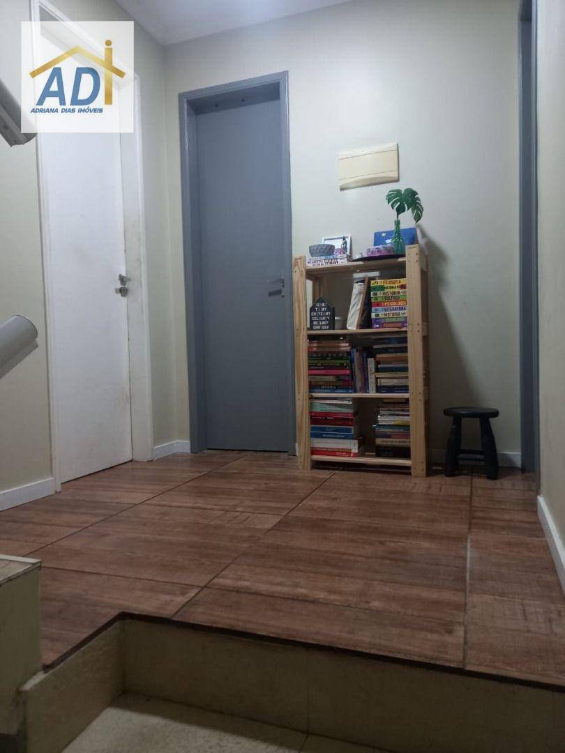 Casa de Condomínio à venda e aluguel com 4 quartos, 250m² - Foto 56