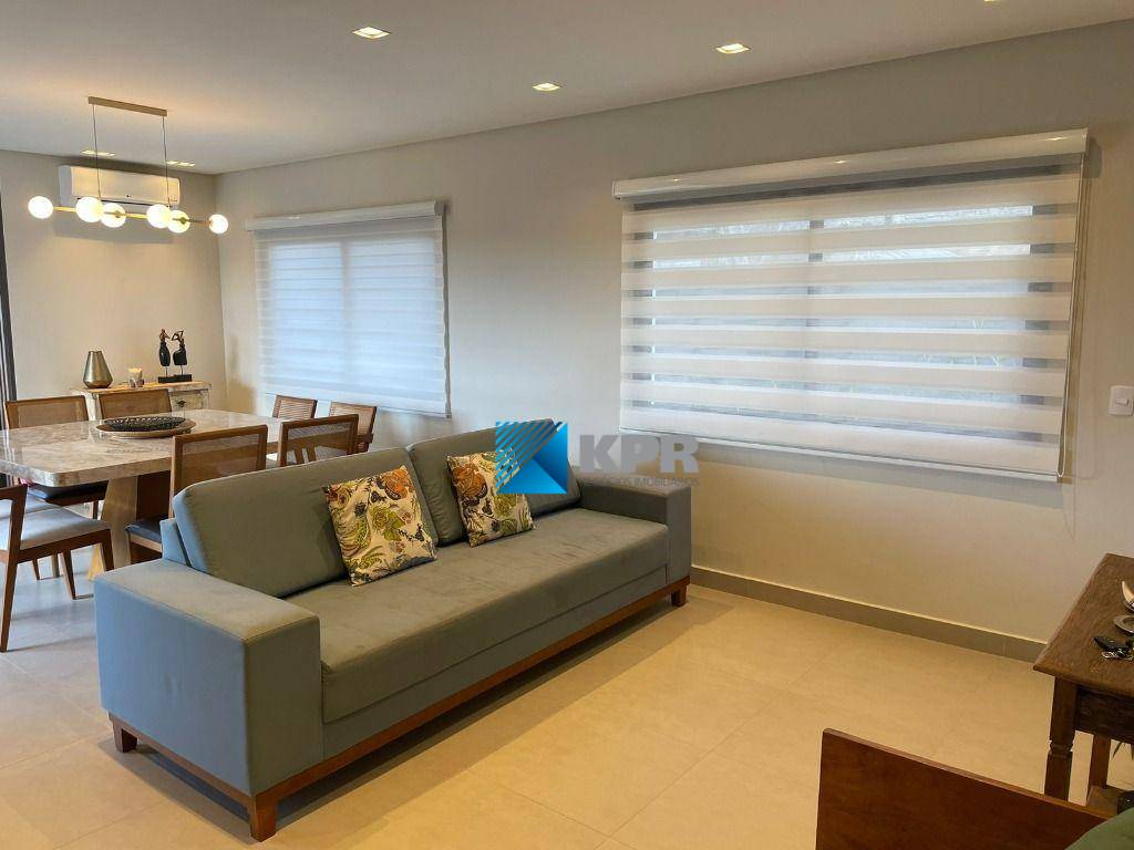 Casa de Condomínio à venda com 4 quartos, 260m² - Foto 2