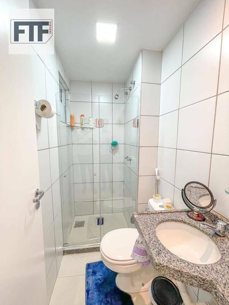 Apartamento à venda com 2 quartos, 75m² - Foto 10