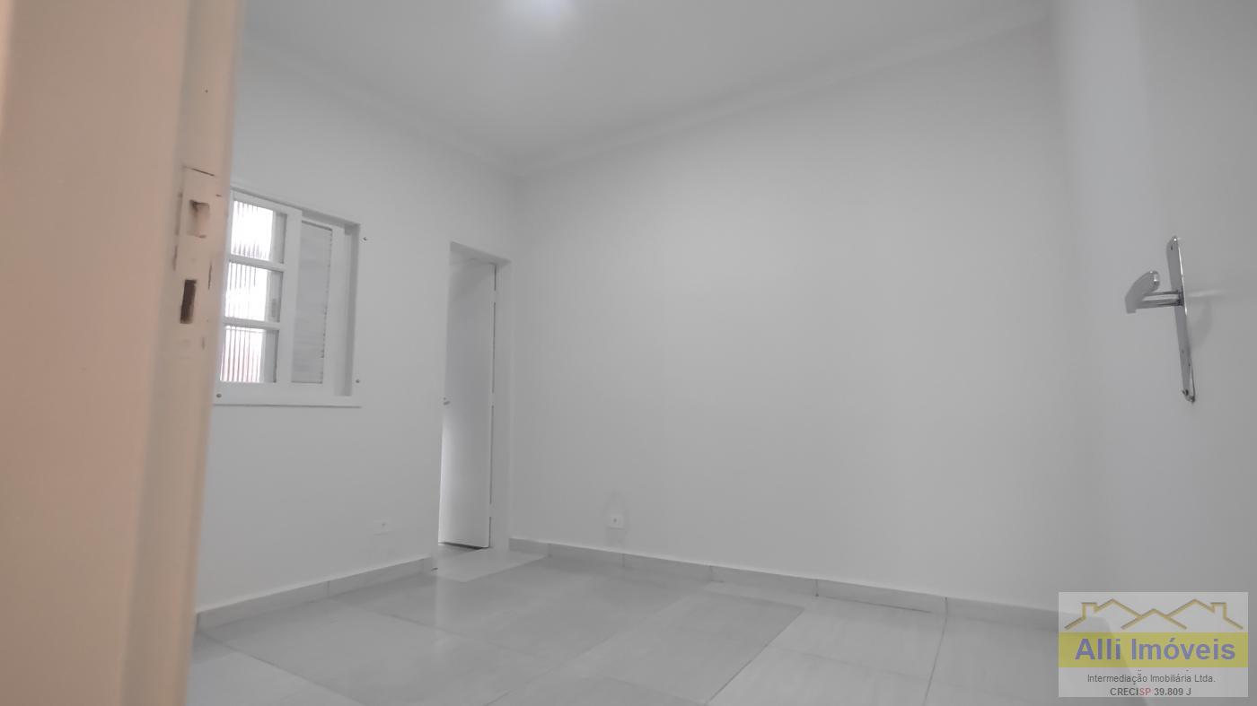 Casa à venda com 2 quartos, 80m² - Foto 23