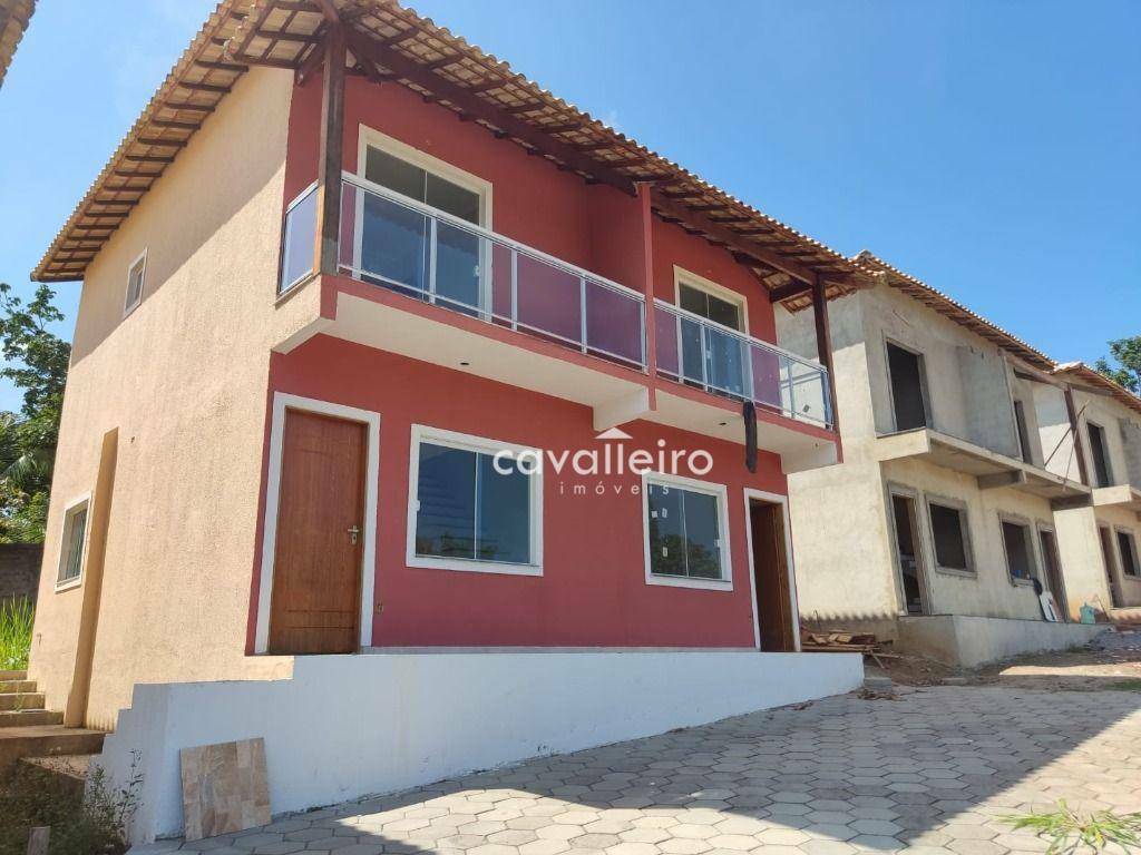 Casa à venda com 2 quartos, 70m² - Foto 2