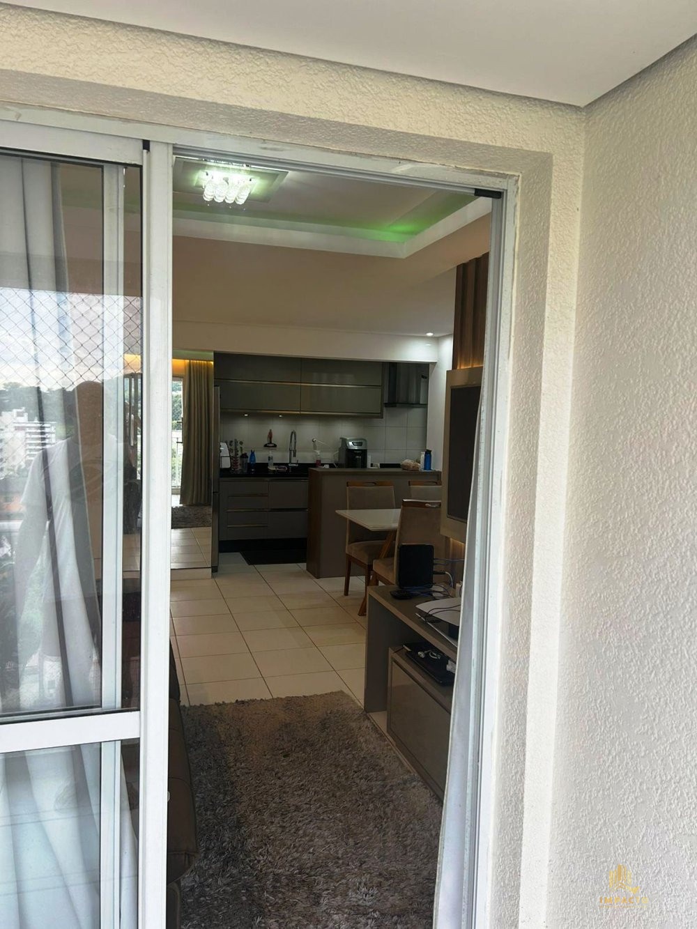 Apartamento à venda com 3 quartos, 87m² - Foto 9