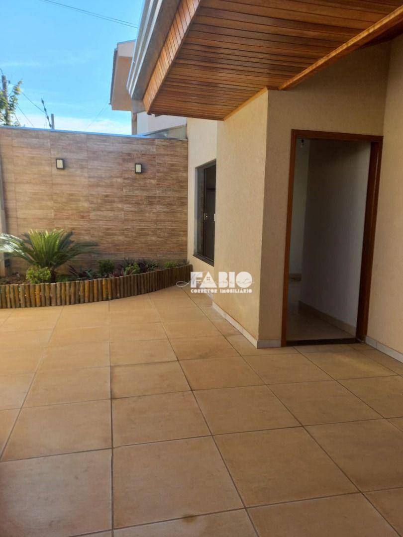 Casa à venda com 2 quartos, 170m² - Foto 10