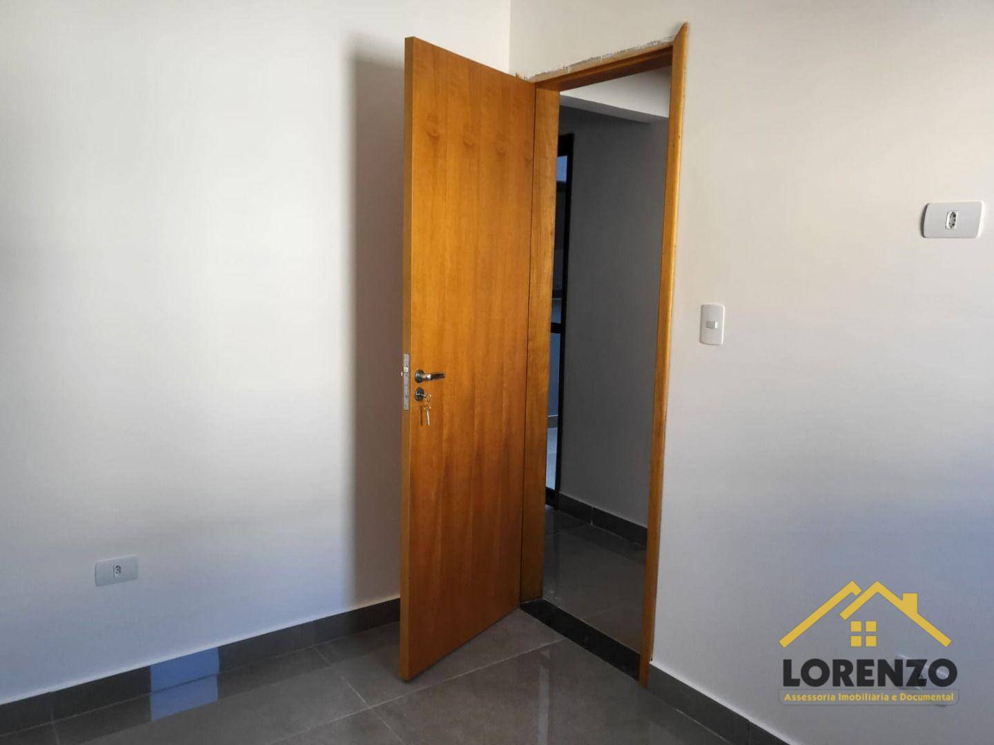 Apartamento à venda com 2 quartos, 42m² - Foto 17