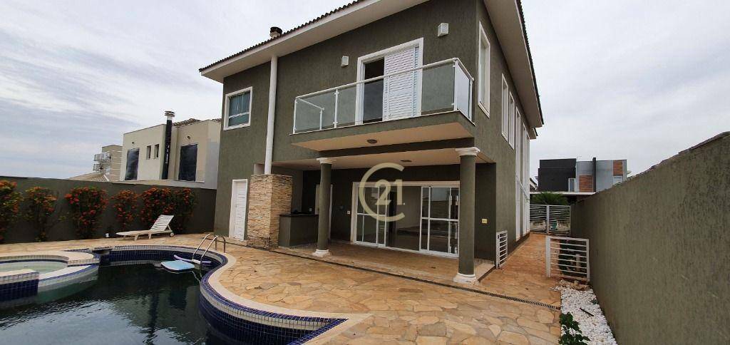 Casa de Condomínio à venda com 3 quartos, 332m² - Foto 1