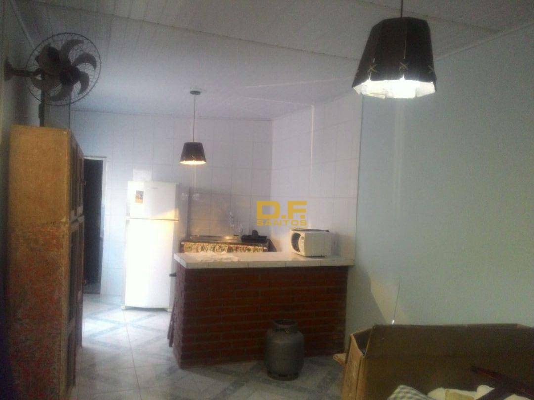 Casa à venda com 3 quartos, 150m² - Foto 8