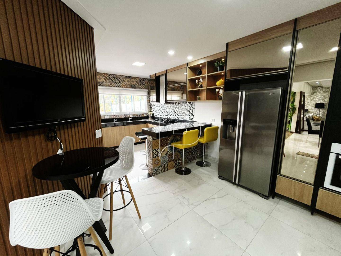 Casa de Condomínio à venda com 4 quartos, 380m² - Foto 15