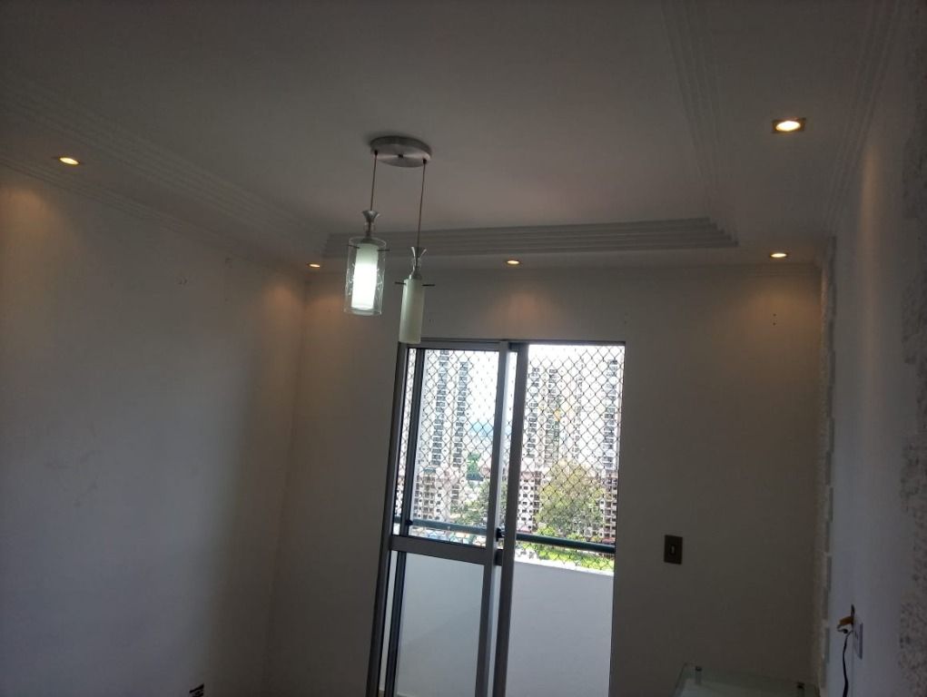 Apartamento à venda com 3 quartos, 64m² - Foto 19