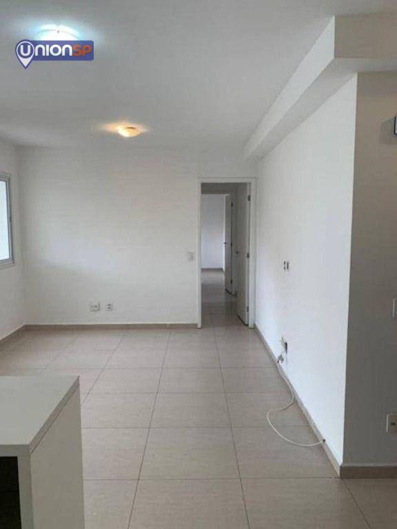 Apartamento à venda com 2 quartos, 79m² - Foto 4