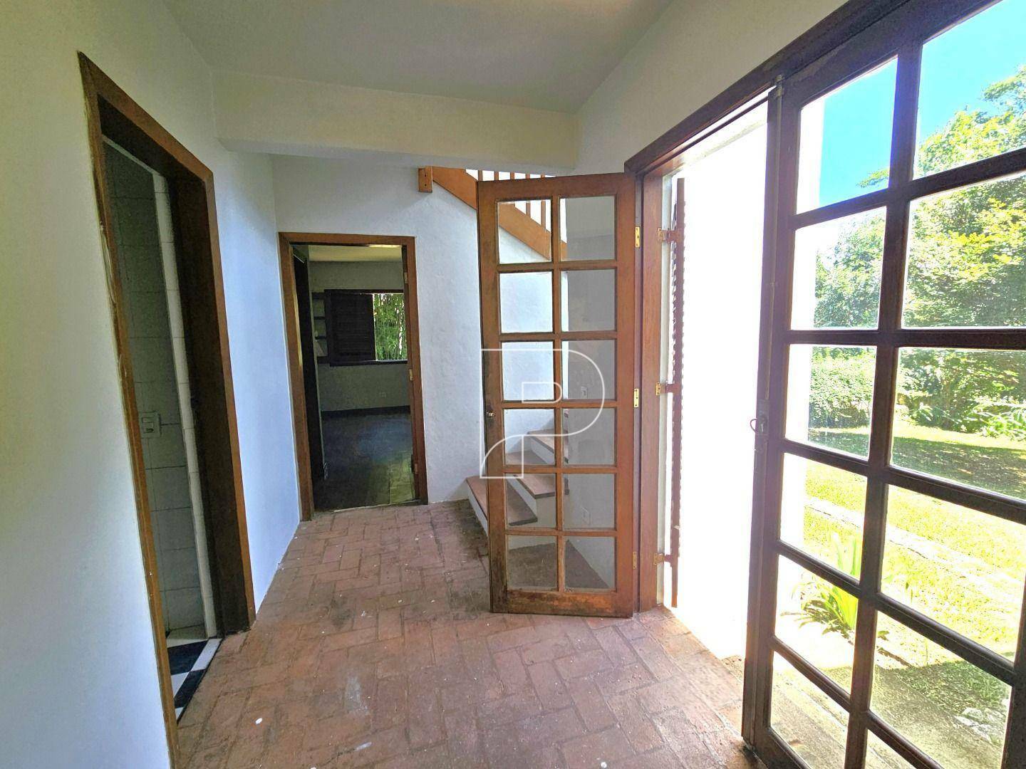 Casa de Condomínio à venda com 4 quartos, 300m² - Foto 13