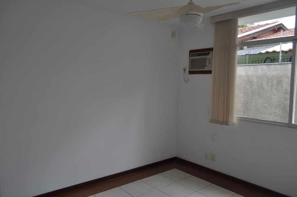 Casa à venda com 3 quartos, 196m² - Foto 18