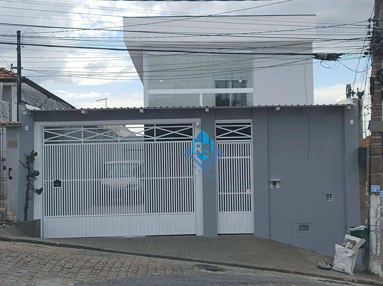 Sobrado à venda e aluguel com 4 quartos, 250m² - Foto 1