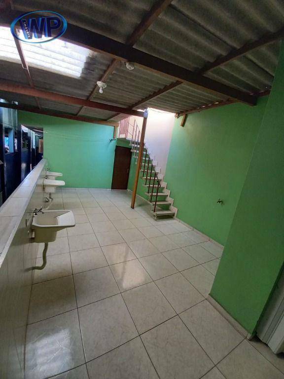 Sobrado à venda com 7 quartos, 480m² - Foto 5