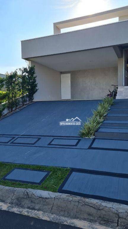 Casa de Condomínio à venda e aluguel com 3 quartos, 182m² - Foto 2