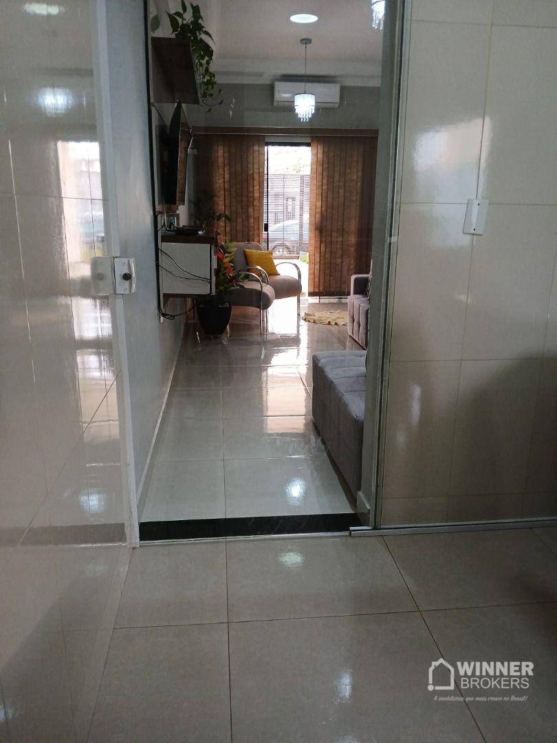 Casa à venda com 2 quartos, 94m² - Foto 8