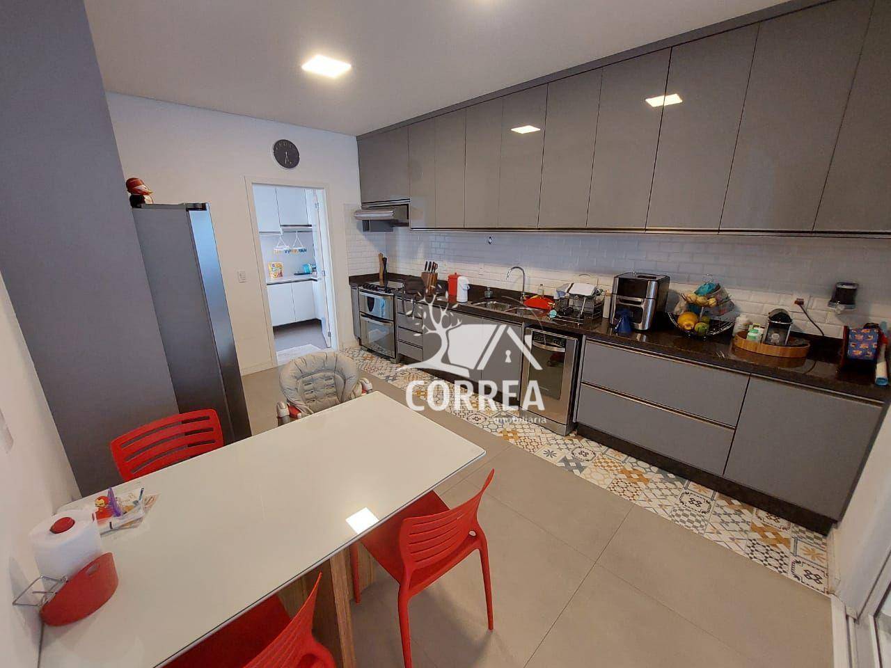 Casa à venda com 3 quartos, 275m² - Foto 10