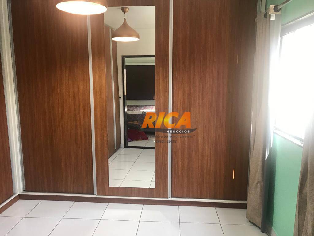 Casa à venda com 4 quartos, 250m² - Foto 16