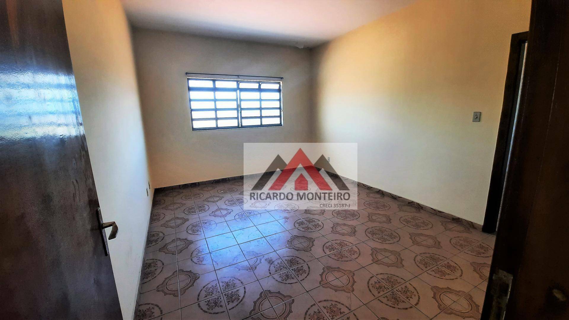 Casa à venda e aluguel com 6 quartos, 199m² - Foto 14