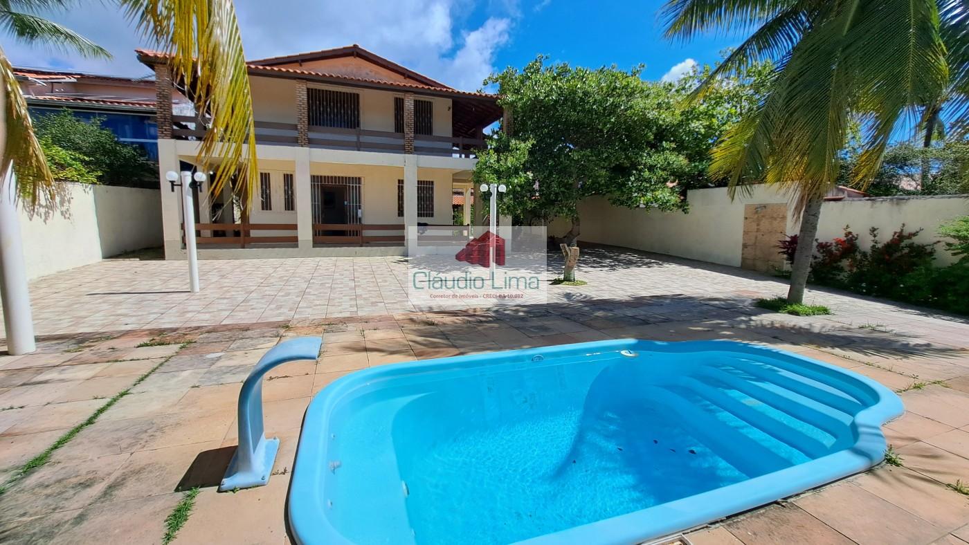 Casa à venda com 6 quartos, 360m² - Foto 1