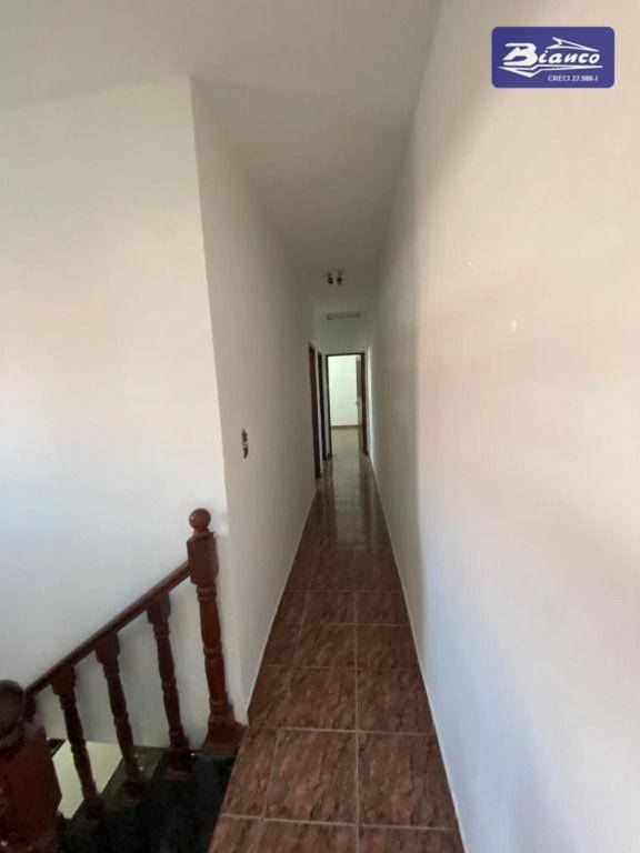 Sobrado à venda com 3 quartos, 180m² - Foto 13