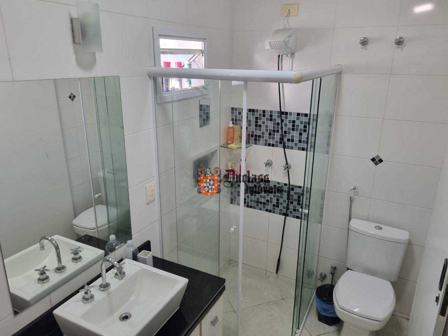 Sobrado à venda com 3 quartos, 252m² - Foto 36